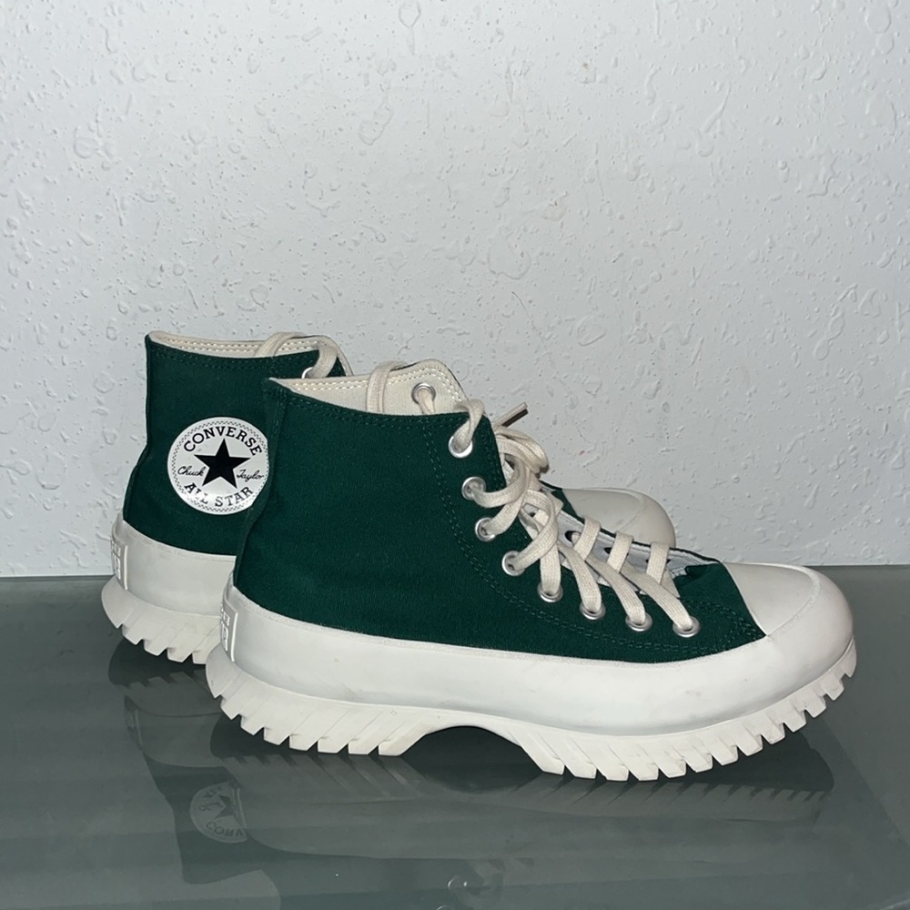 Converse Womens All Star Chuck Taylor Lugged 2.0 Sneakers Leather Green